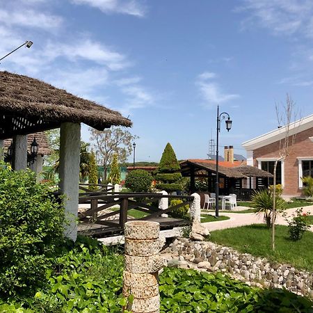 Agroturizem Eldi Hotel ฟิเอร์ ภายนอก รูปภาพ