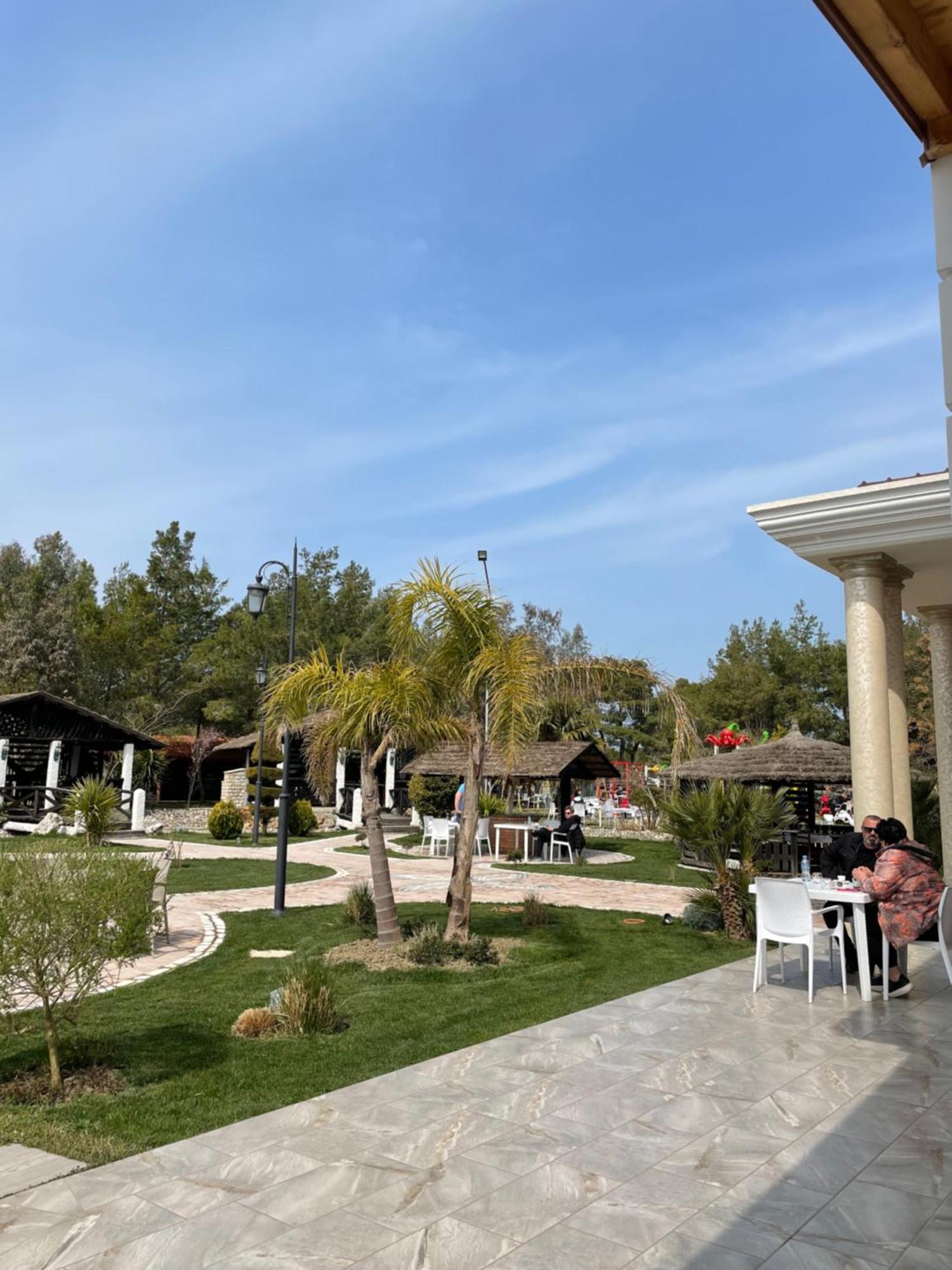 Agroturizem Eldi Hotel ฟิเอร์ ภายนอก รูปภาพ