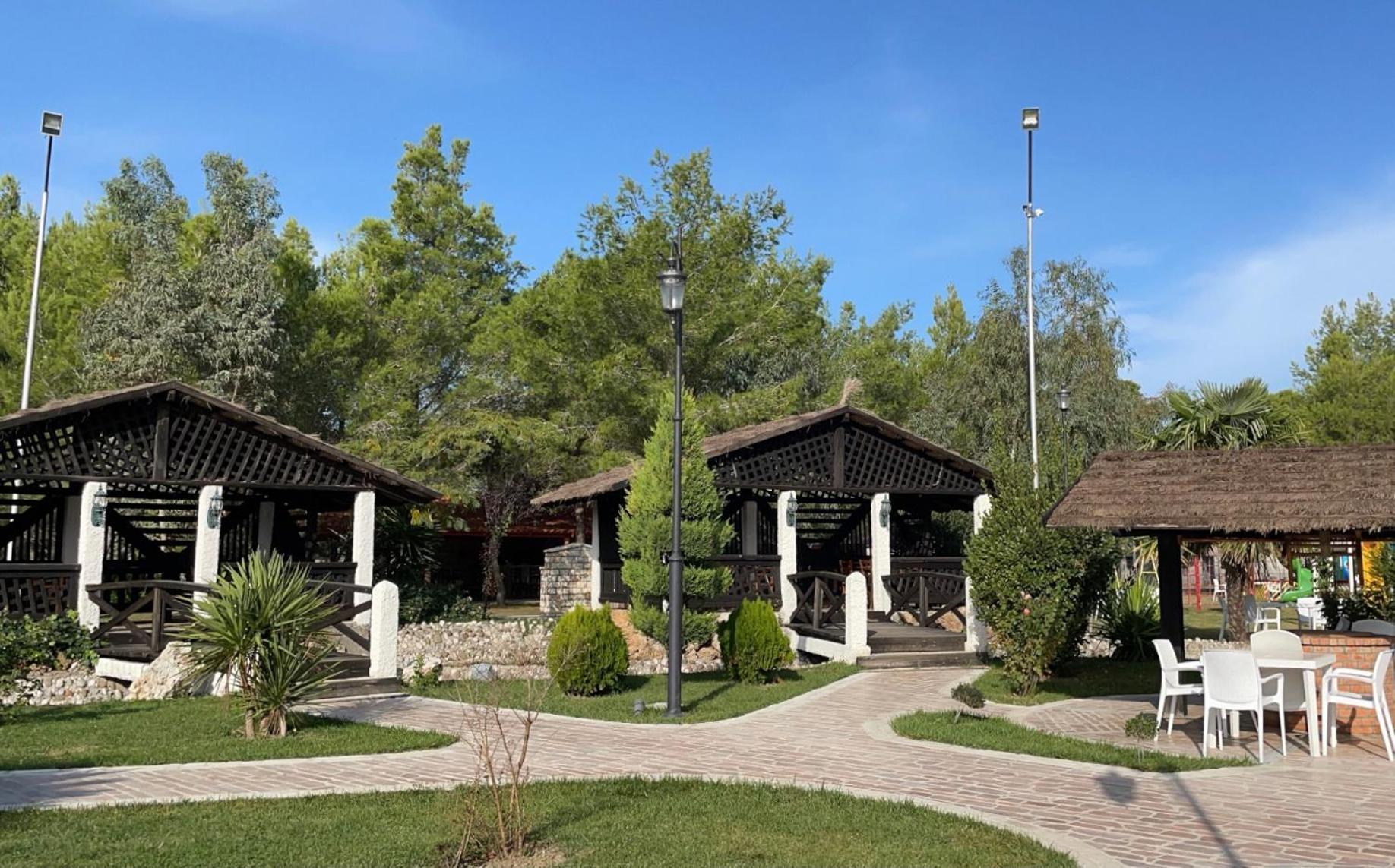 Agroturizem Eldi Hotel ฟิเอร์ ภายนอก รูปภาพ