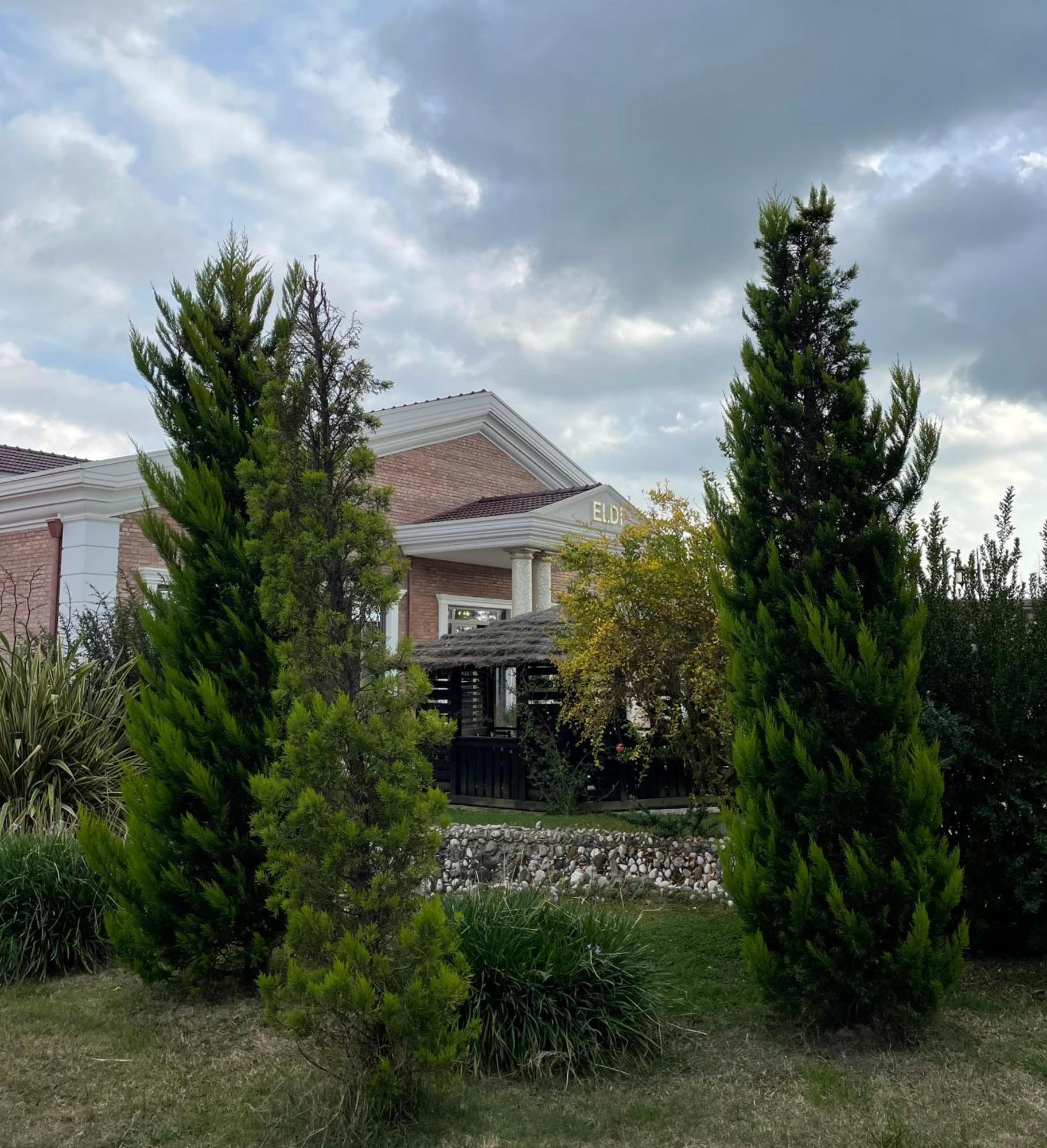Agroturizem Eldi Hotel ฟิเอร์ ภายนอก รูปภาพ